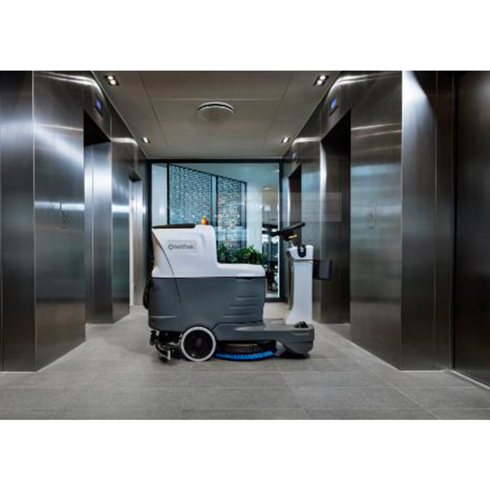 Nilfisk SC2000 Compact Ride on Floor Scrubber / Dryer