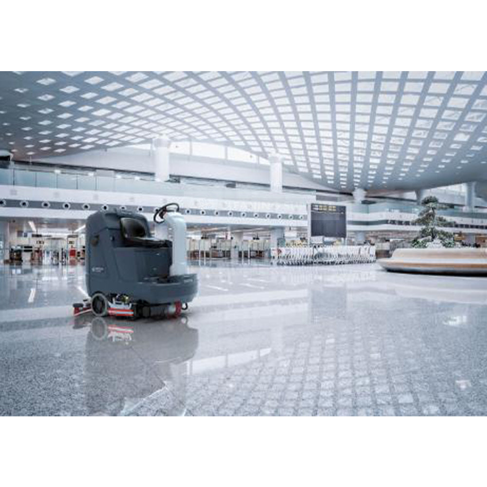 Nilfisk SC5000 Large Ride On Floor Scrubber / Dryer