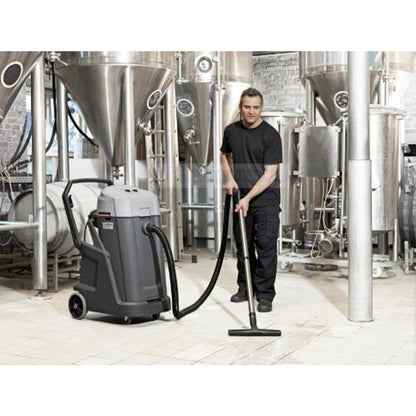 Nilfisk VL500 Wet & Dry Vacuum Cleaner